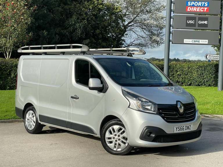 2016 Renault Trafic 1.6 dCi 27 Sport Nav SWB Standard Roof Euro 6 5dr PANEL VAN Diesel Manual