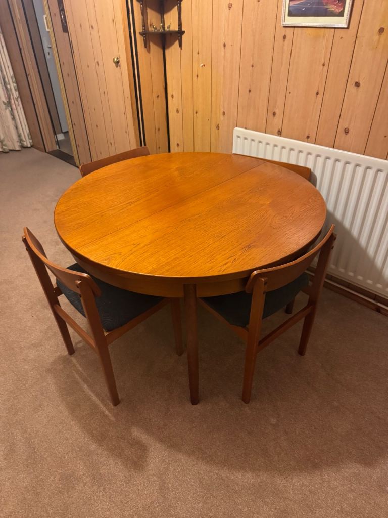 image for Beautiful mid century vintage table and chairs 