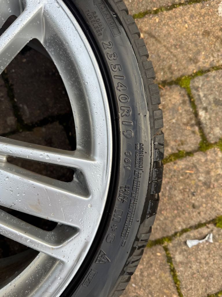VWAG 19” alloy wheels with winter tyres 