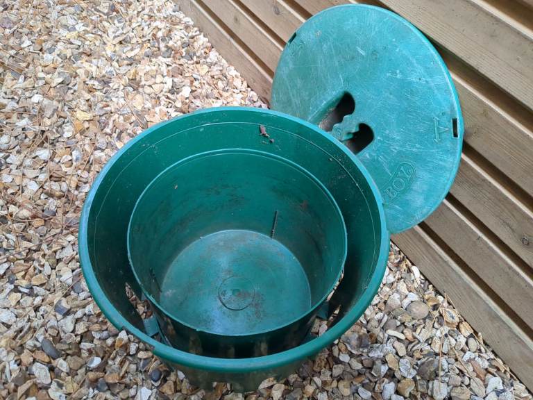 'Good Boy' Green Dog Loo *FREE*