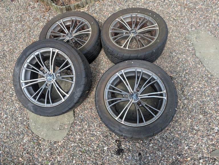 OZ Racing XLine Wheels with Advan Neova 195/50R15 82V Tyres