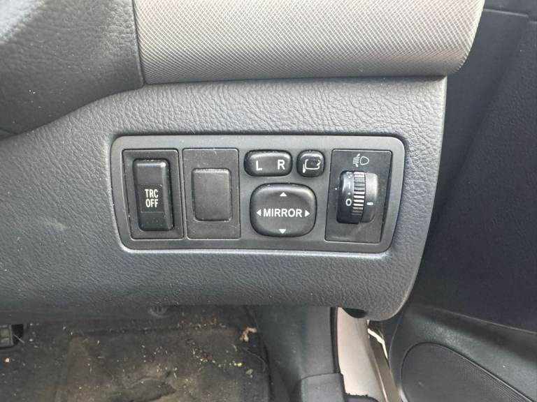 Toyota, AVENSIS, Hatchback, 2009, Manual, 1998 (cc), 5 doors