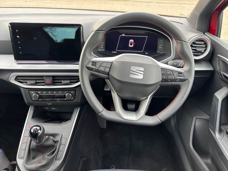 2025 SEAT Arona 1.0 TSI 115 FR Black Edition 5dr Hatchback PETROL Manual