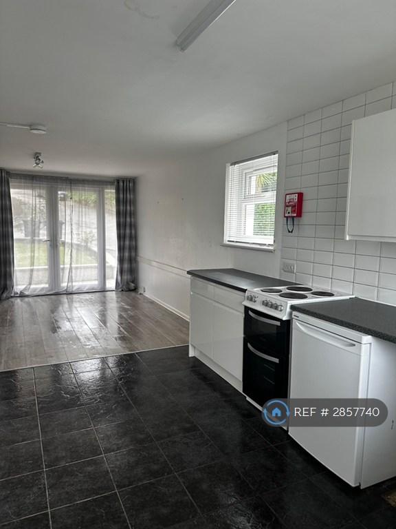 2 bedroom flat in The Anchorage, Newquay, TR7 (2 bed) (#2857740)