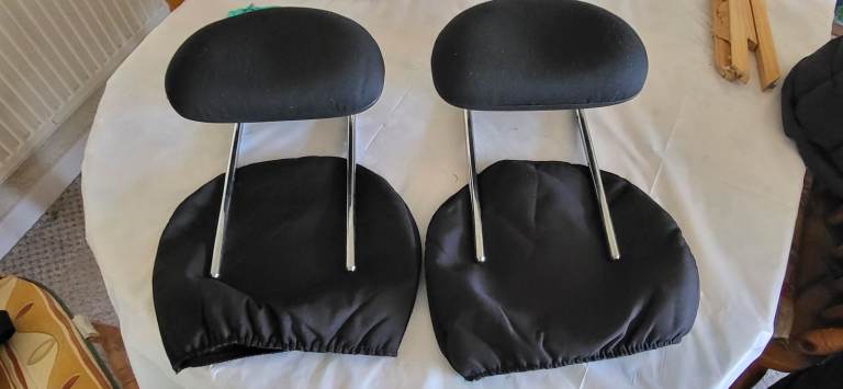 Vauxhall Corsa Headrests