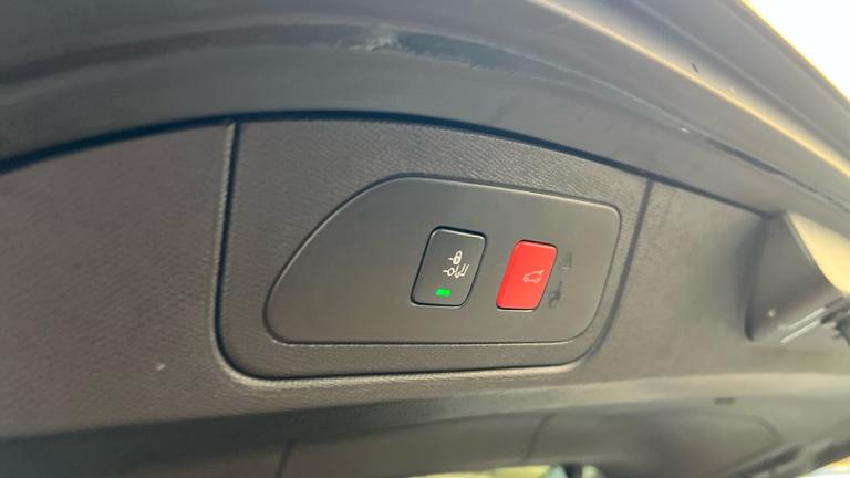 2022 DS Automobiles DS 7 Crossback 1.6 E-TENSE 13.2kWh Opera Crossback 5dr Petrol Plug-in Hybrid ...