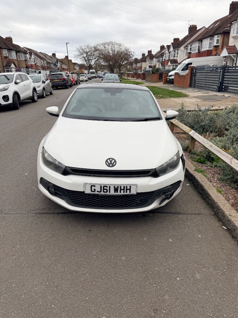 Damaged vw scirocco * NOT RUNNING *