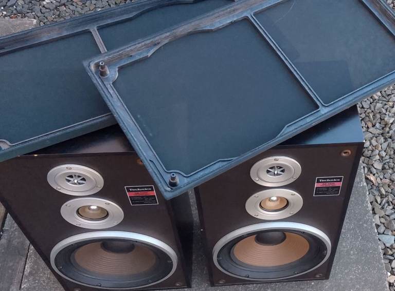 Technics Speakers SB-2230 – Good Condition with Grilles