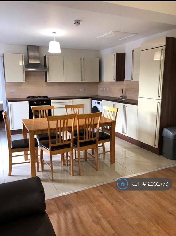 4 bedroom house in Broadoak Walk, Bristol, BS16 (4 bed) (#2902773)