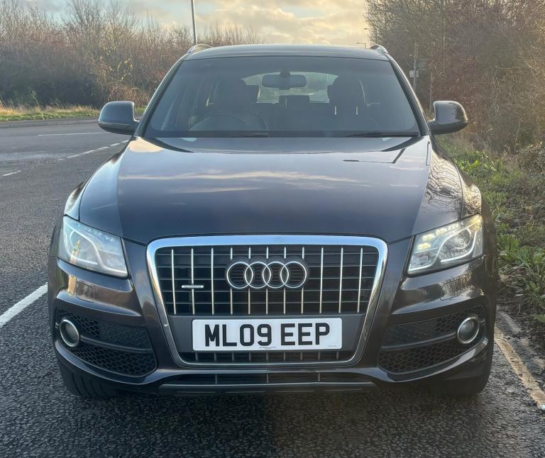 2009 Audi Q5 2.0 TDI QUATTRO S LINE - FIVE DOOR - SIX SPEED MANUAL - FULLY LOADED  ESTATE Diesel ...