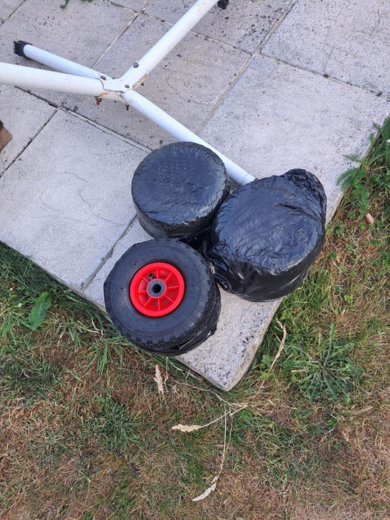 Pair of Trolley/Wheelbarrow Wheels – Good Condition