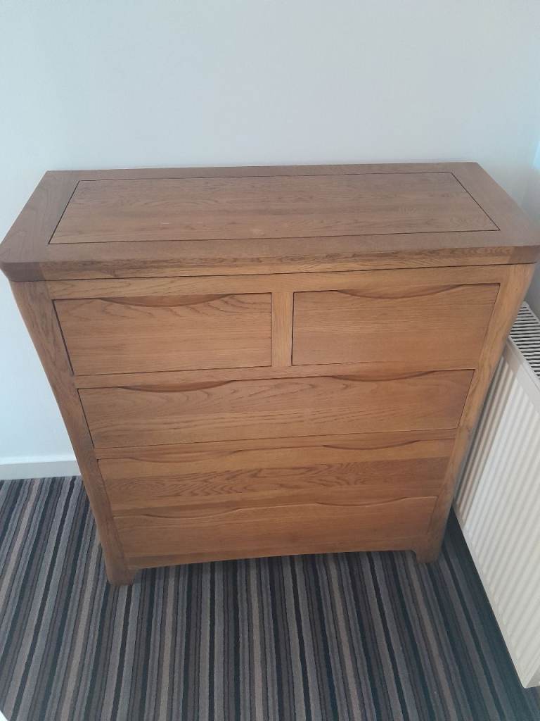 Oak Furnitureland Chest of Drawers 
