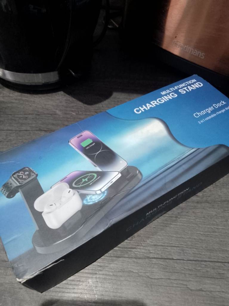3 in 1 Charging Dock