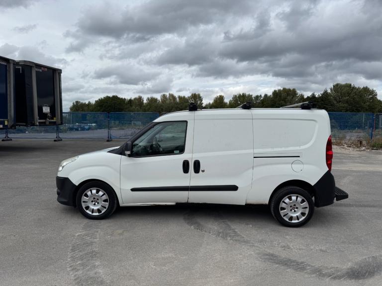 2014 Fiat Doblo 1.6 Multijet 16V Van Start Stop PANEL VAN Diesel Manual
