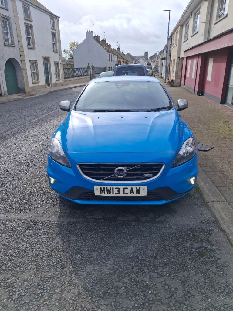 Volvo, V40, Hatchback, 2013, Manual, 1560 (cc), 5 doors