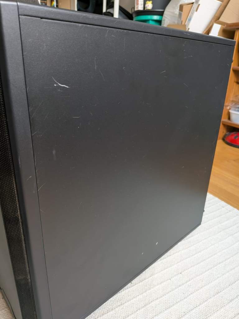 Fractal Design Core 2300 PC CASE USED 