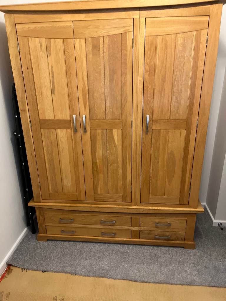 Solid Wood Triple Wardrobe with Drawers – Excellent  Condition