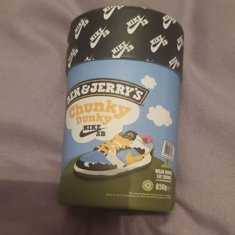 Ben & Jerry's Nike SB Dunk Low Chunky Dunky Keychain