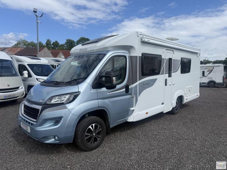 Elddis Autoquest 185 'Signature' Fixed Single Beds 2021 Motorhome For Sale 