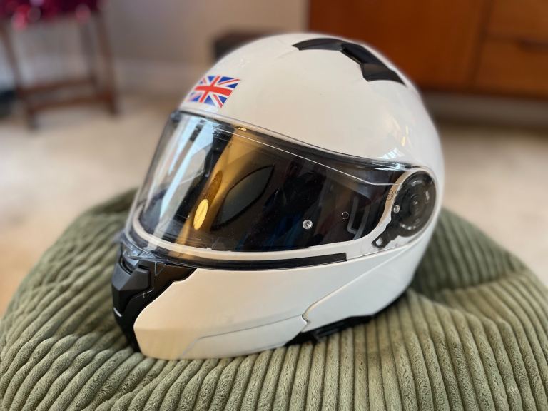 3GO Flip Front Mororcycle Helmet, nearly new, Size Small 55-56cm