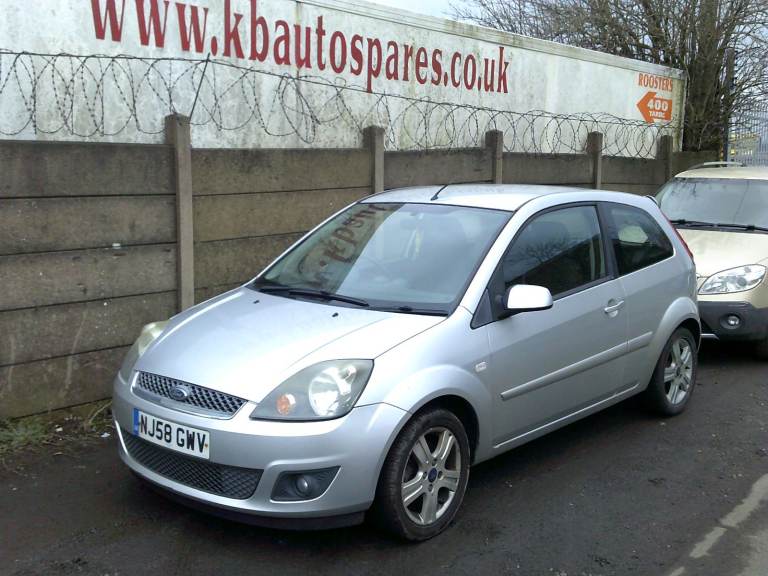 breaking for spares ford fiesta 2008 1.25 p
