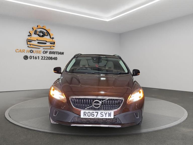 2017 Volvo V40 T3 [152] Cross Country Pro 5dr Geartronic HATCHBACK PETROL Automatic