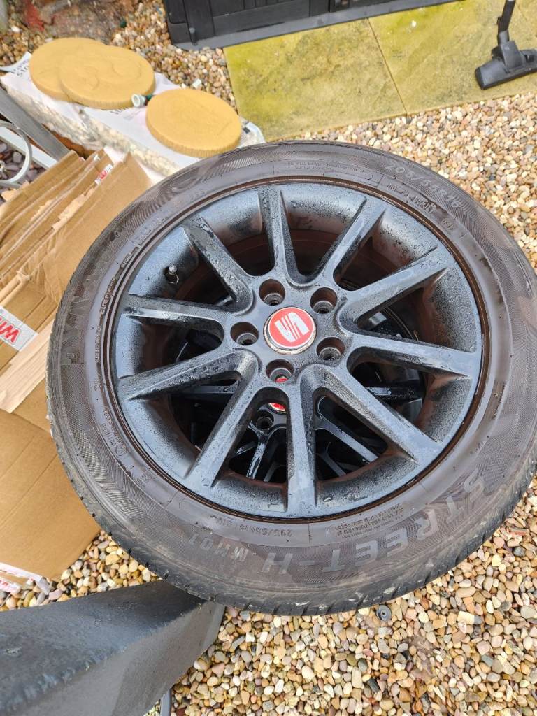 Seat altea 16in alloys