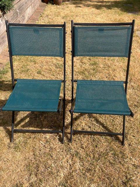 Pair of Folding Bistro/  Garden/Camping Chairs - Dark Green  £15 the pair