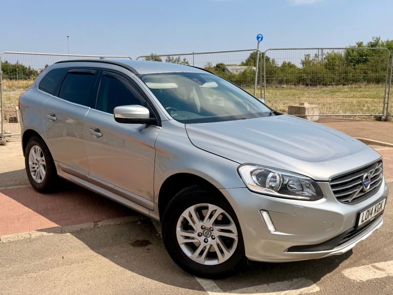 VOLVO XC60 2.0 D4 LUX NAV.. 8 Speed Auto..2014 Facelift ..SUV..ULEZ..TOP SPEC