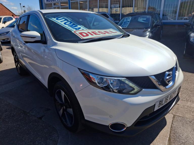 2016 Nissan Qashqai 1.6 dCi N-Connecta 5dr Xtronic HATCHBACK Diesel Automatic