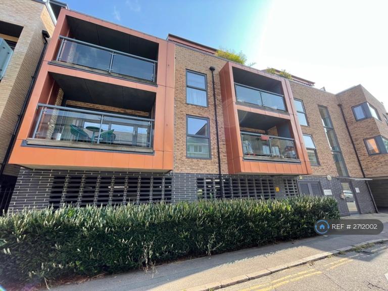 2 bedroom flat in Occupation Road, Cambridge, CB1 (2 bed) (#2712002)