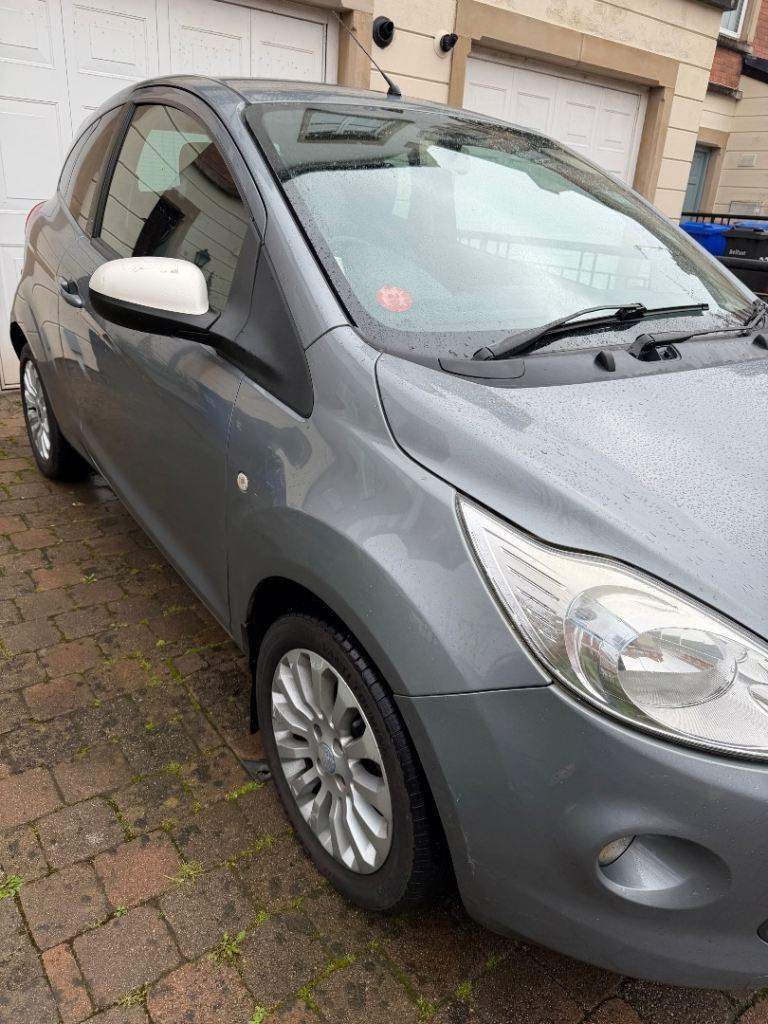 Ford, KA, Hatchback, 2010, Manual, 1242 (cc), 3 doors