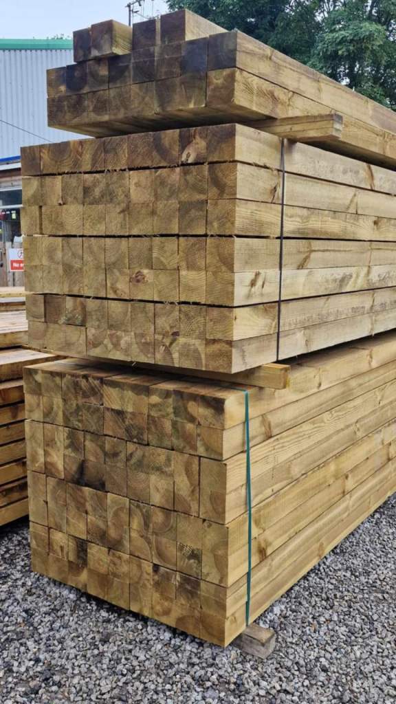 ❤️ 4x4 TREATED TIMBER FENCE POST