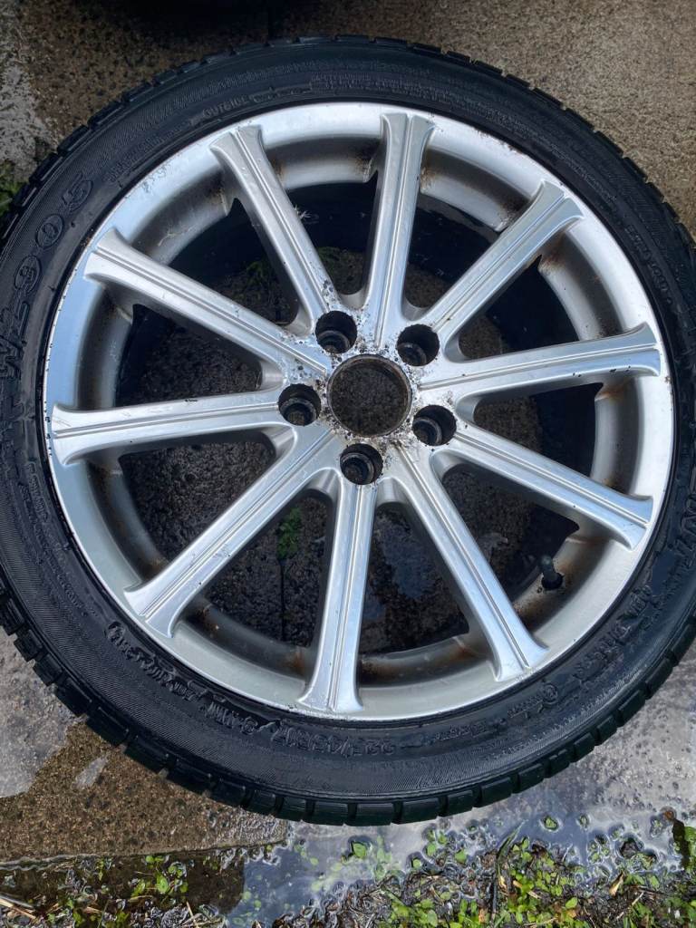 Set of 4 225/45/17 95£