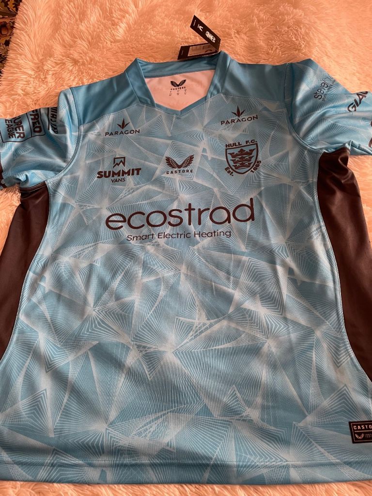 Hull fc 2025 away shirt in size Xl BNWT 