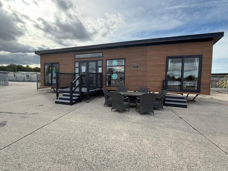 New 2026 Athena Lodge - DG, CH, 2 Shower Ensuites, Bedroom Patio Doors - Offsite