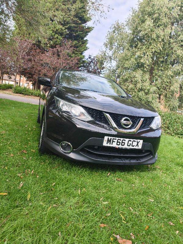 Nissan, QASHQAI, Hatchback, 2016, Manual, 1461 (cc), 5 doors