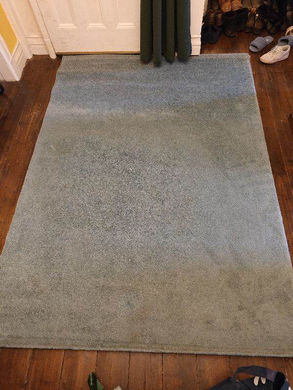 Light blue Rug 240x170cm