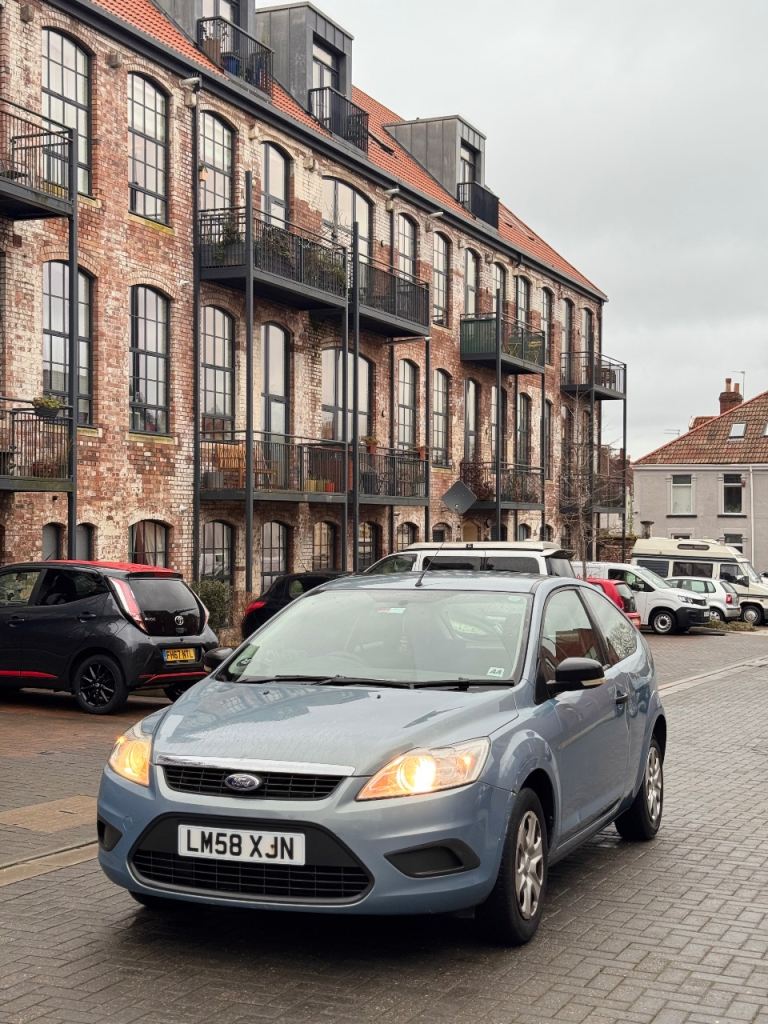 Ford, FOCUS, Hatchback, 2008, Manual, 1388 (cc), 3 doors