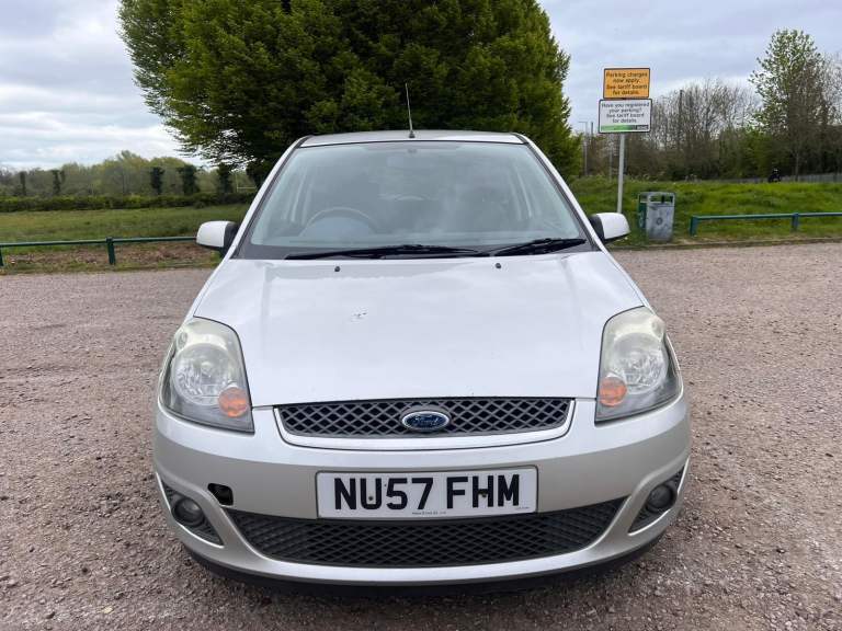 Ford, FUSION, Hatchback, 2010, Manual, 1388 (cc), 5 doors