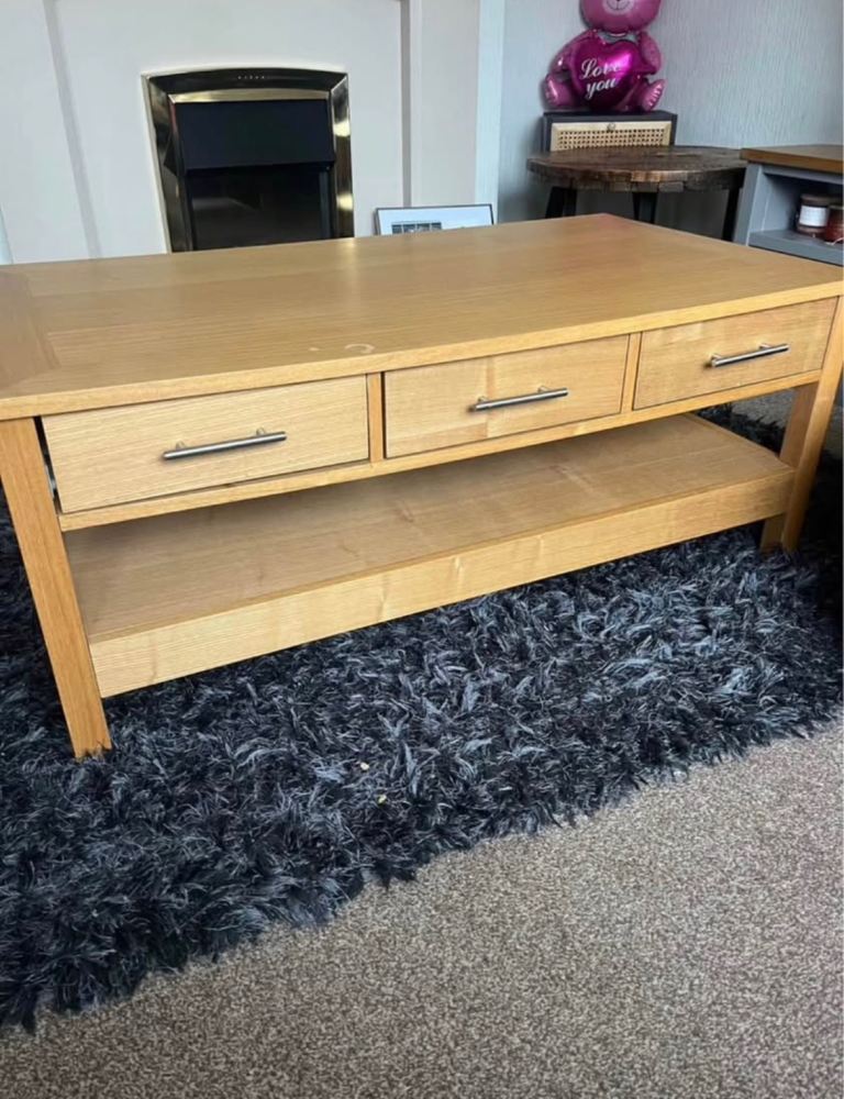 Coffee table 