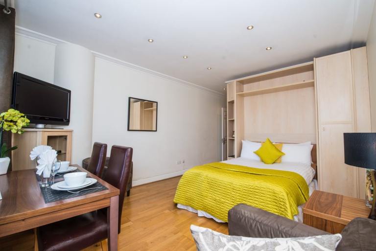 Studio - South Kensington - South West London - SW7 - Short Term Let