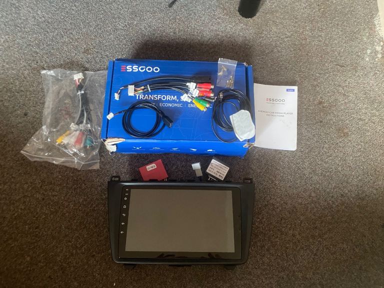 ESSGOO Android Touchscreen Car Stereo / Media Player