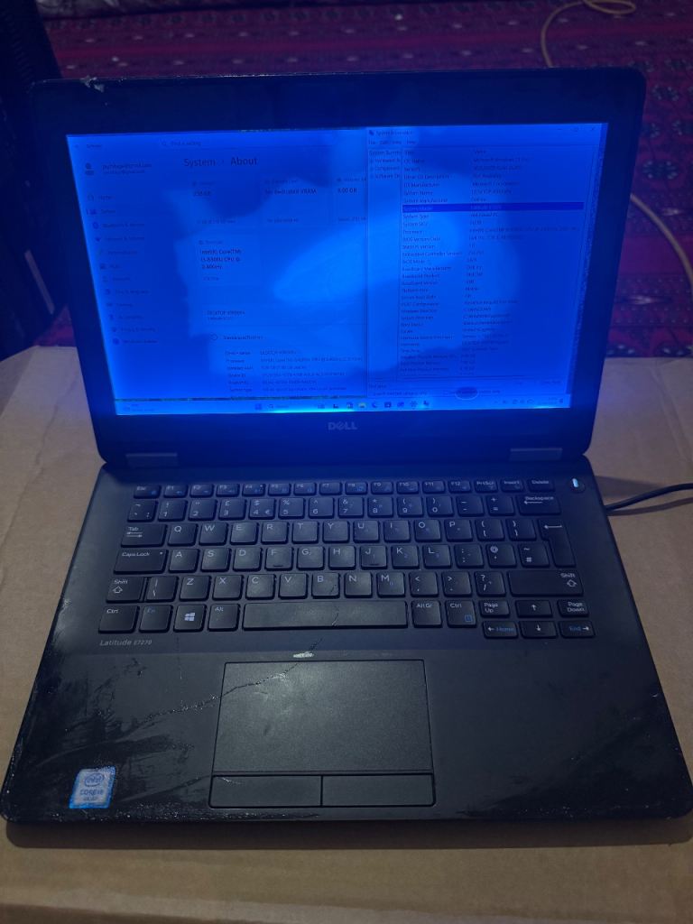 DELL LATITUDE E7270 - 250GB MEMORY - 8GB RAM - SCREEN ISSUE - £100