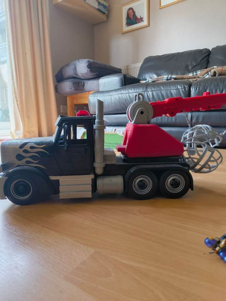 WWE Wrecking truck 