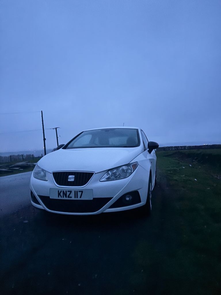 Seat, IBIZA, Hatchback, 2011, Manual, 1390 (cc), 3 doors