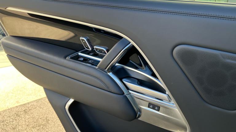 2025 Land Rover Range Rover 3.0 P400 HSE LWB 4dr Auto [7 Seat] ESTATE PETROL Automatic