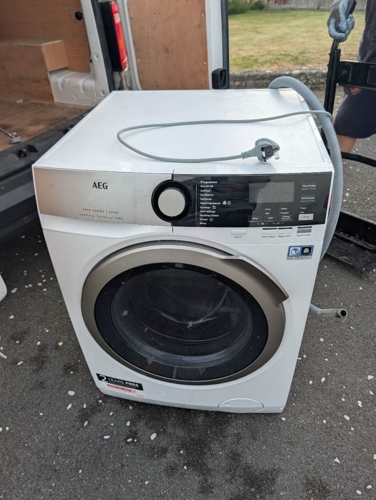 AEG 7000 Series Washer Dryer - Good Working Order