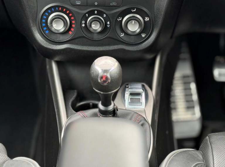 2016 Alfa Romeo MiTo 1.3 JTDM-2 Speciale 3dr HATCHBACK DIESEL Manual