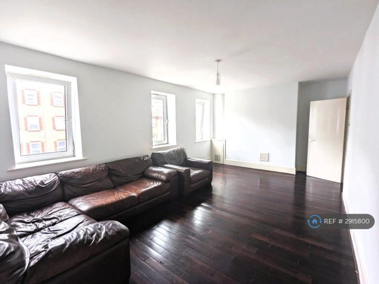 2 bedroom flat in West Ham, London, E15 (2 bed) (#2915800)